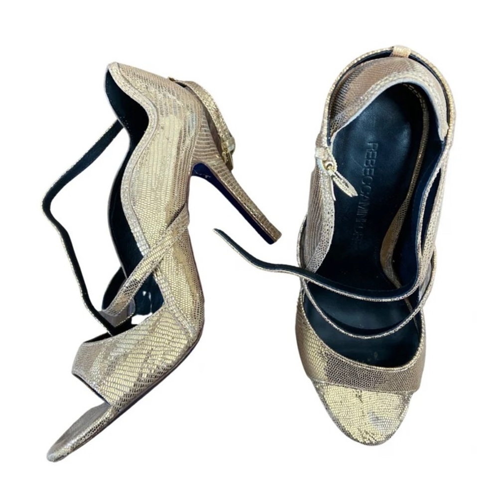 Heels!